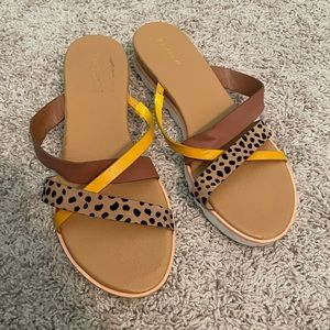 Bamboo sandals